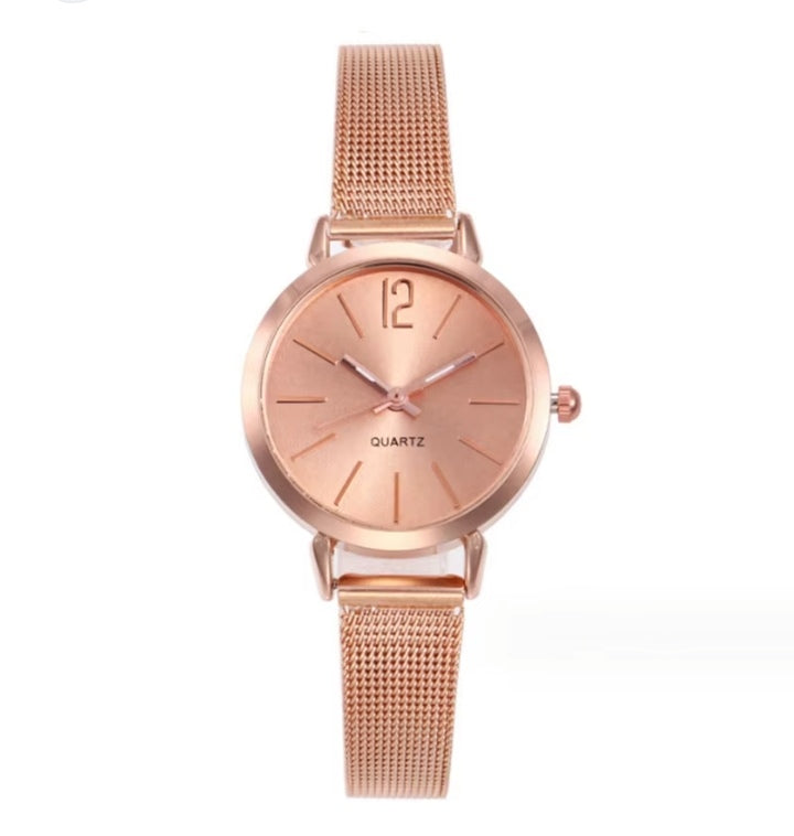 WRIST WATCHES (R420 FOR 12 WATCHES)